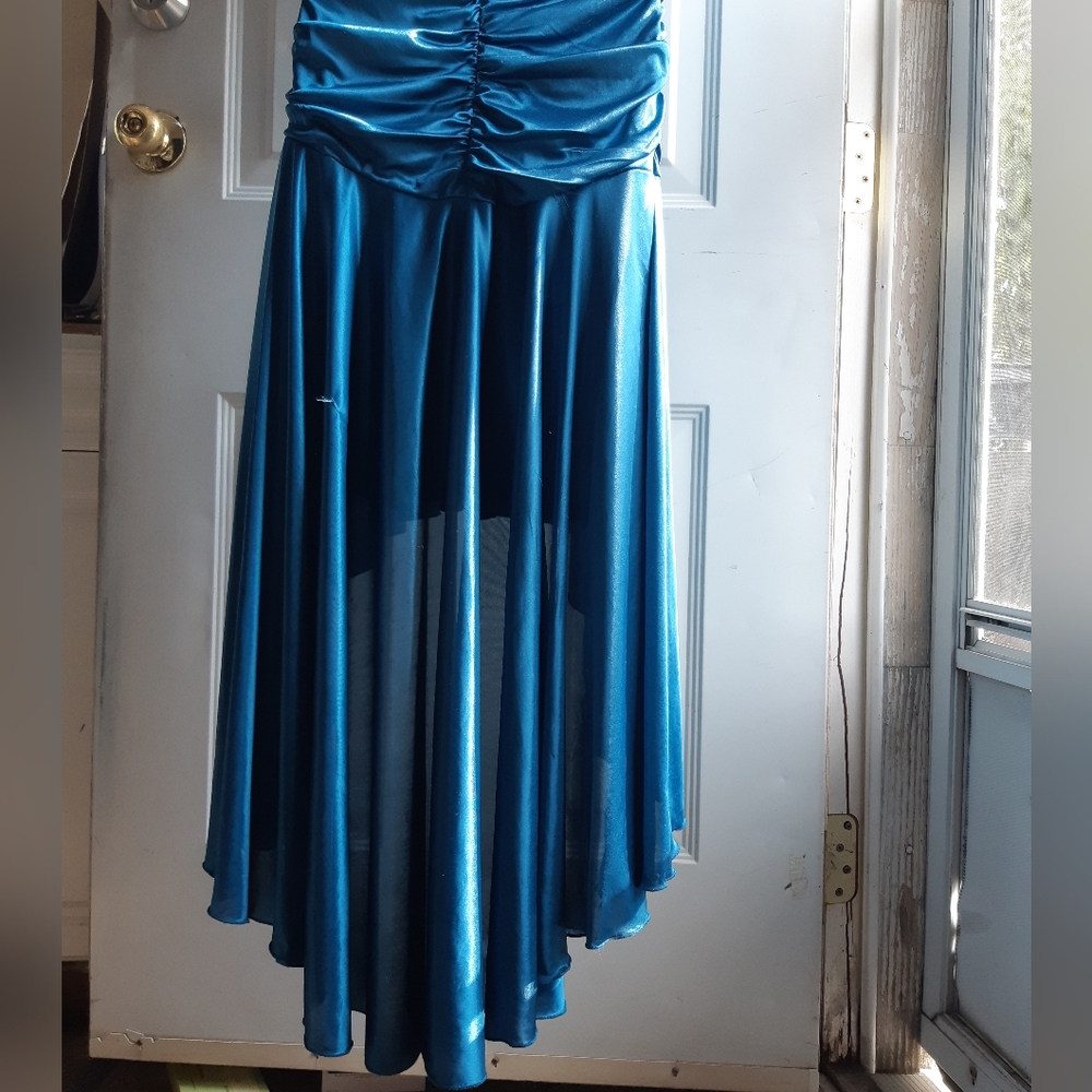 Mermaid Style Dress - Picture 9 of 15